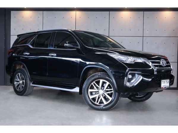 2019 Toyota Fortuner 2.4 V SUV AT (ปี 15-18) B7529